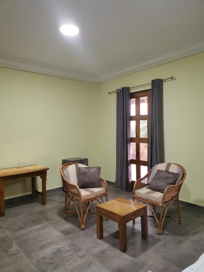 Hotel Parc Residence Missahohe Exterior photo